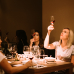 PRVI SUSRET S VINOM ( osnovni modul Vinske škole )